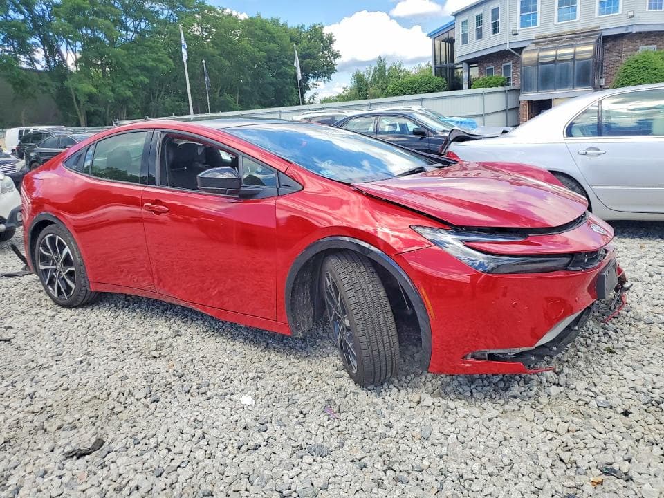 2025 TOYOTA PRIUS PLUG-IN HYBRID XSE 4