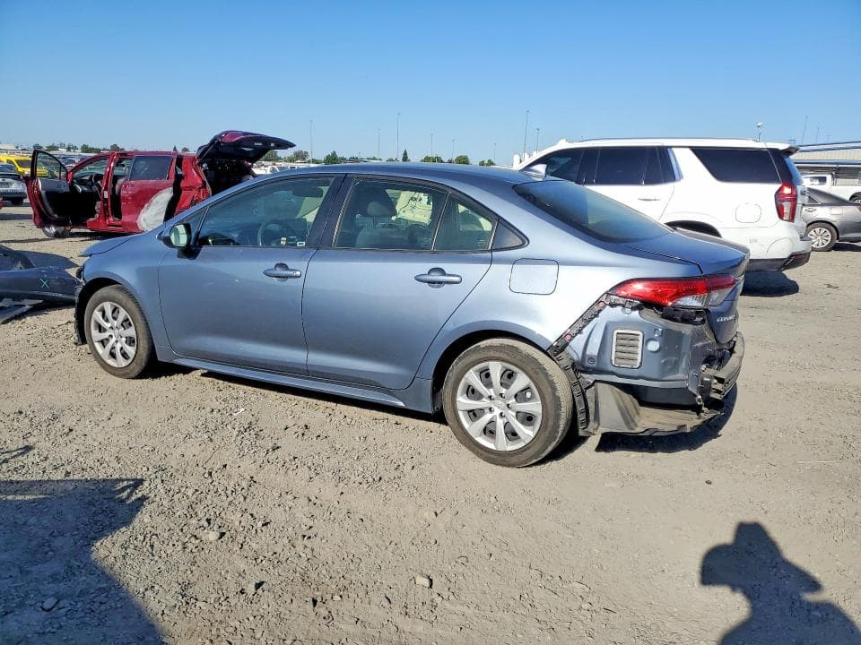 2022 TOYOTA COROLLA LE 2