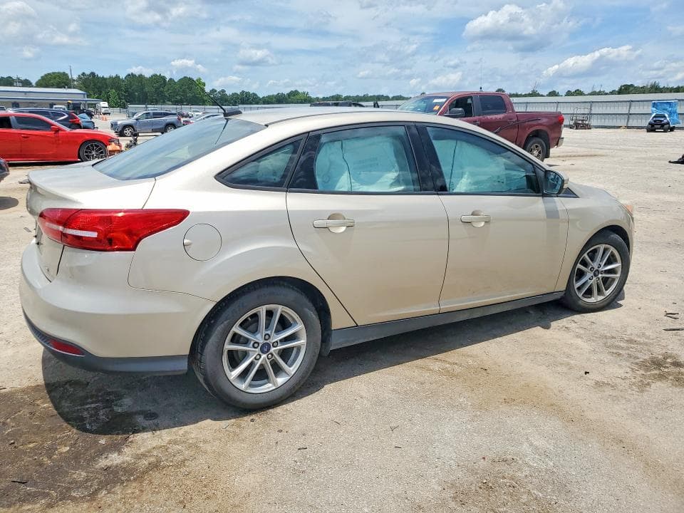 2017 FORD FOCUS SE 3