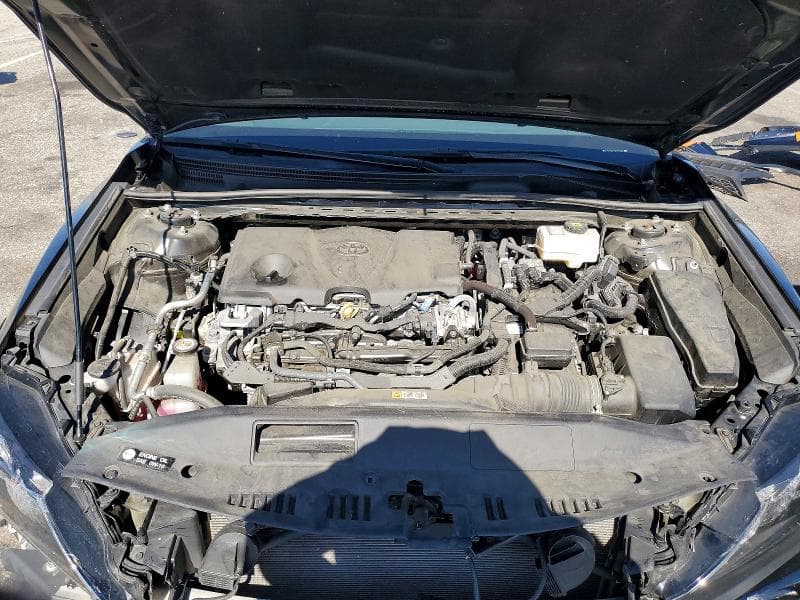 2024 TOYOTA CAMRY HYBRID SE 11