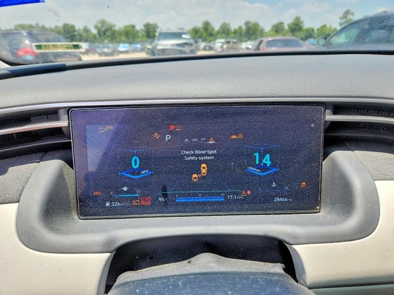 2024 HYUNDAI TUCSON LIMITED 9
