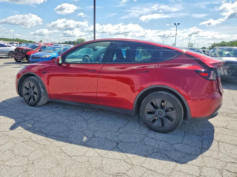 2024 TESLA MODEL Y 2