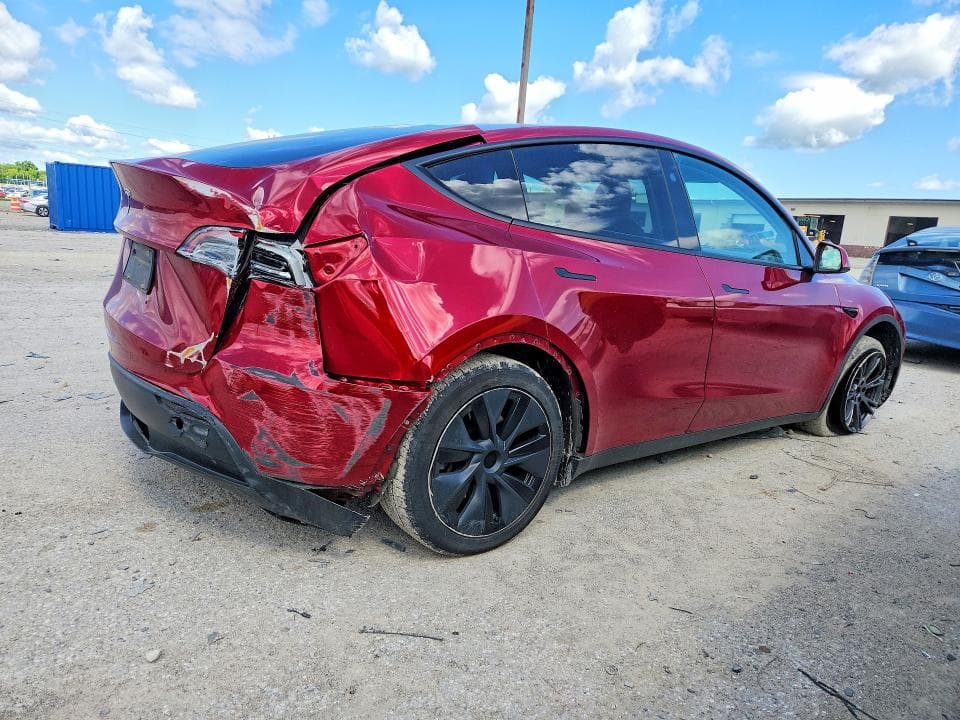 2024 TESLA MODEL Y 3
