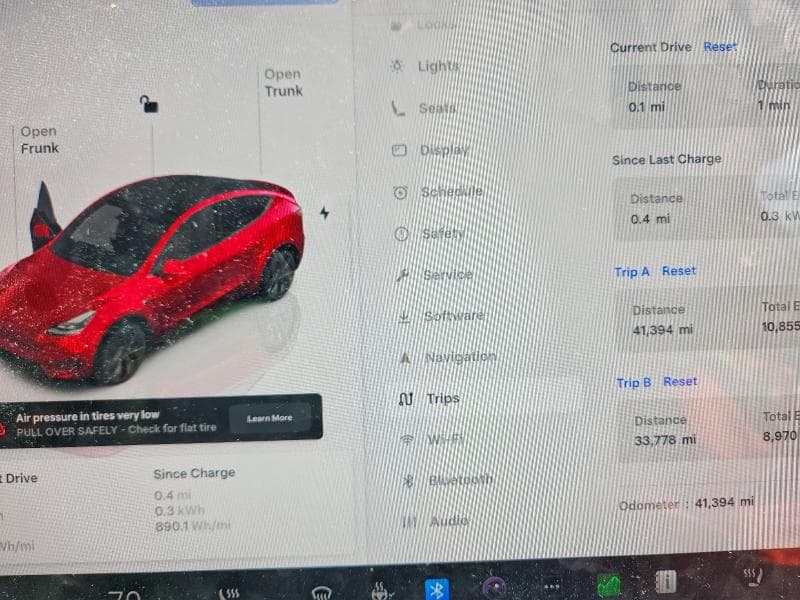 2024 TESLA MODEL Y 9
