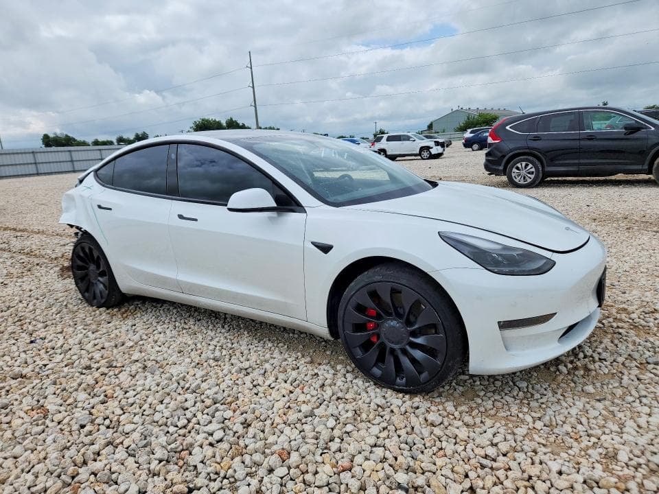 2023 TESLA MODEL 3 4
