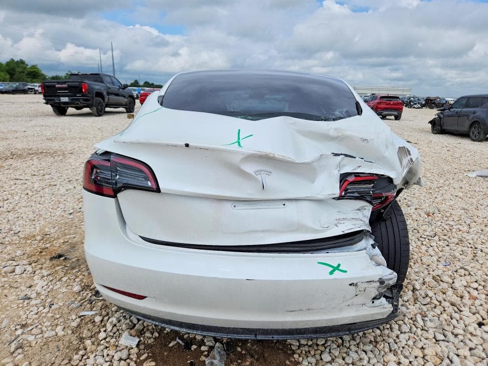 2023 TESLA MODEL 3 6
