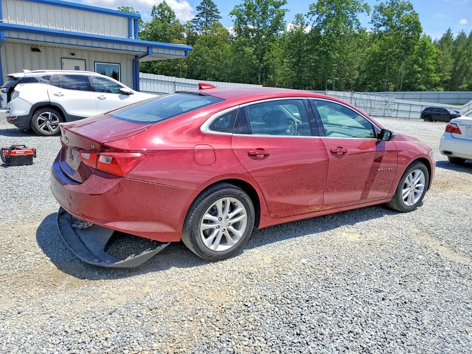 2017 CHEVROLET MALIBU LT 3