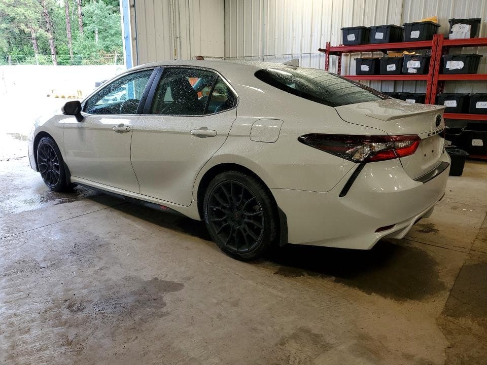 2022 TOYOTA CAMRY SE SE 2