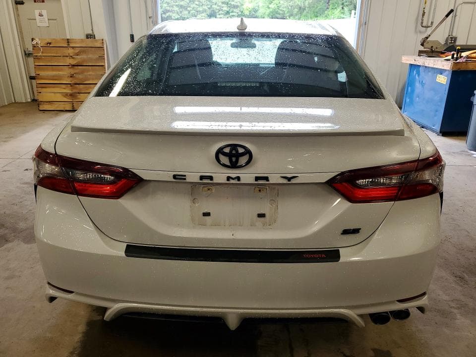 2022 TOYOTA CAMRY SE SE 6
