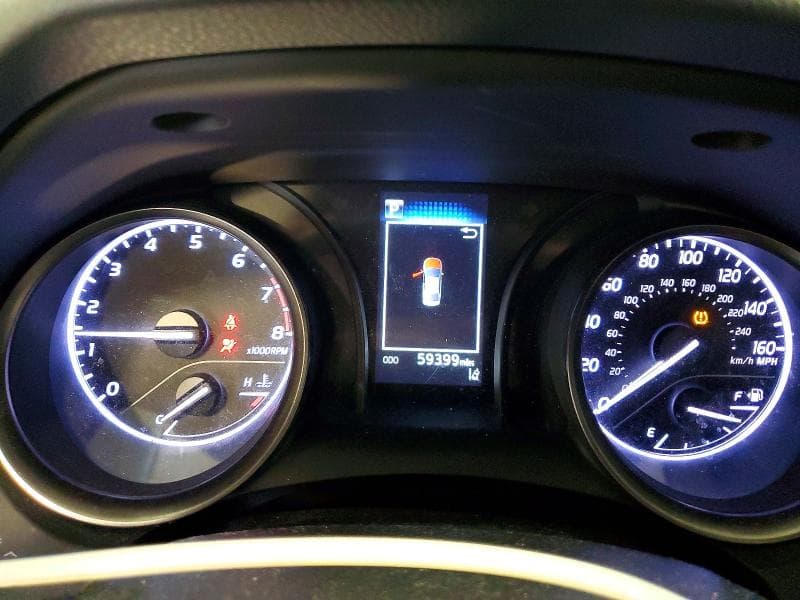 2022 TOYOTA CAMRY SE SE 9