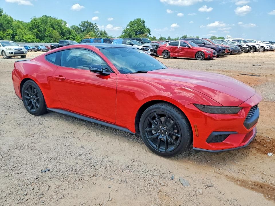 2026 FORD MUSTANG 4