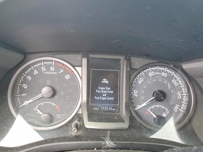 2022 TOYOTA TACOMA TRD SPORT 9