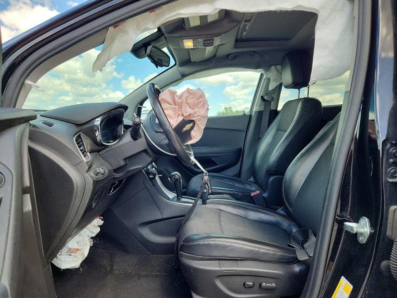 2020 CHEVROLET TRAX 1LT 7