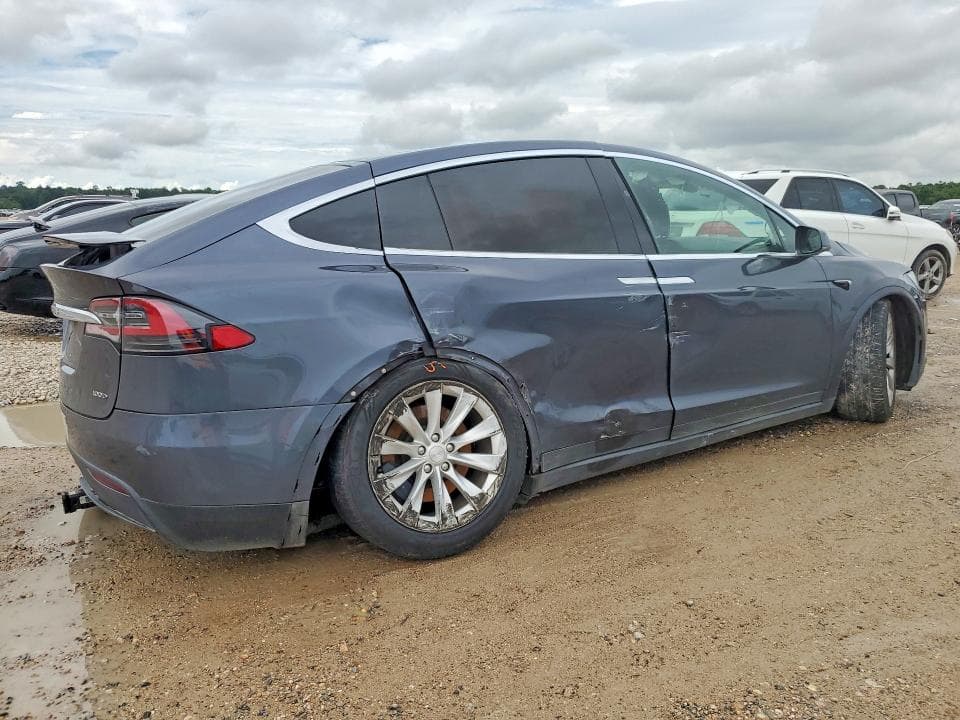 2019 TESLA MODEL X 3