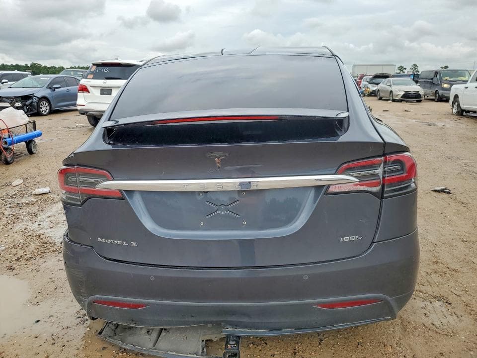 2019 TESLA MODEL X 6