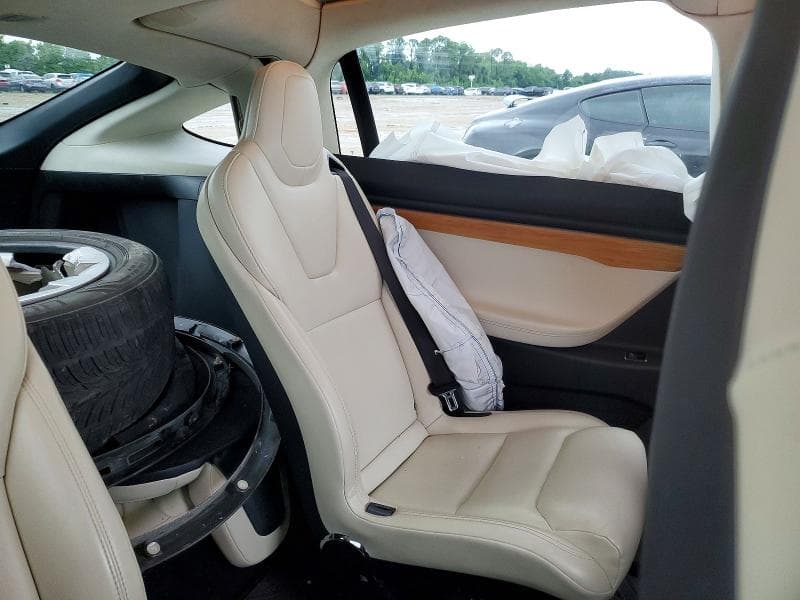 2019 TESLA MODEL X 10