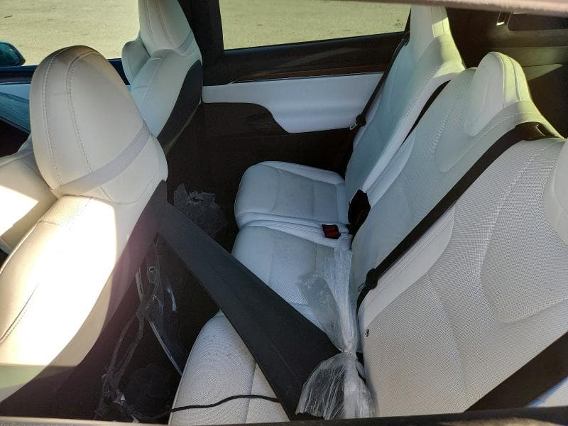 2022 TESLA MODEL X 10