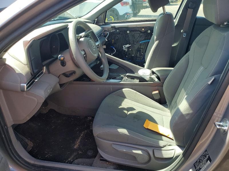 2023 HYUNDAI ELANTRA SEL SEL 7