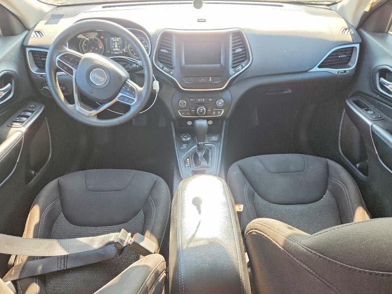 2021 JEEP CHEROKEE LATITUDE 8