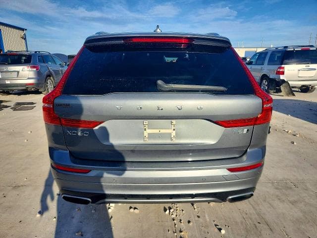 2018 VOLVO XC60 T6 R-DESIGN T6 R-DESIGN 6