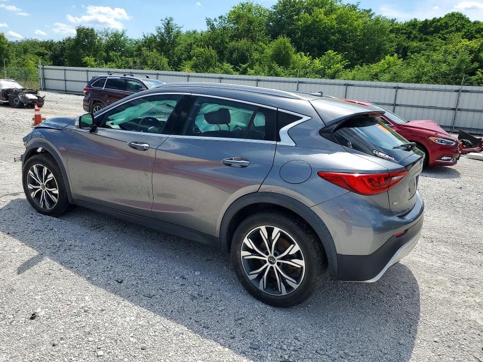 2017 INFINITI QX30 PREMIUM 2