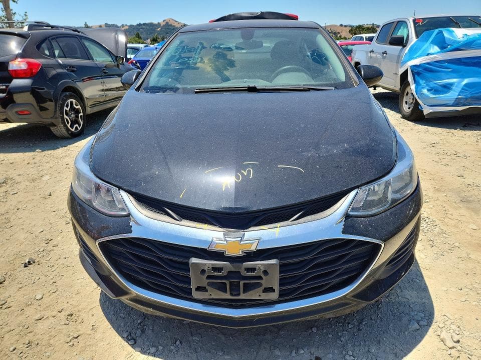 2019 CHEVROLET CRUZE LS 5