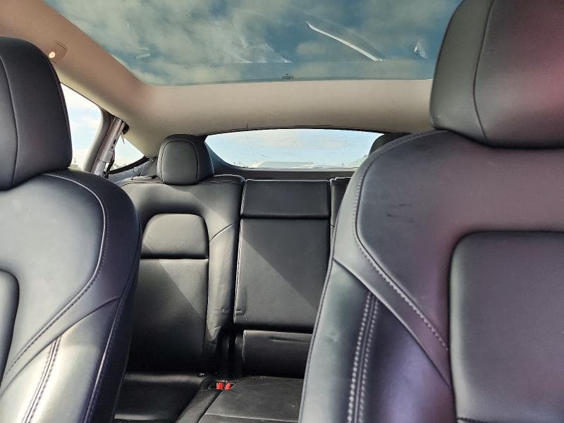 2021 TESLA MODEL Y 10