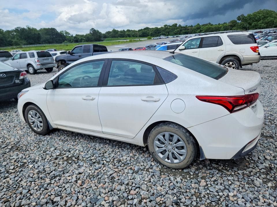 2022 HYUNDAI ACCENT SE 2