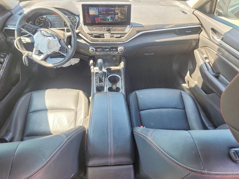 2025 NISSAN ALTIMA SR 8