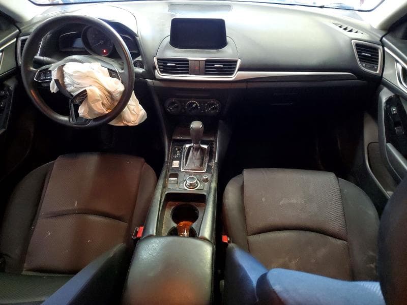 2017 MAZDA 3 SPORT 8