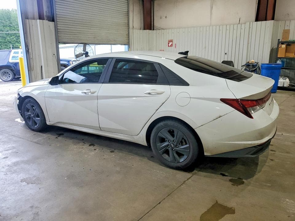 2021 HYUNDAI ELANTRA SEL 2