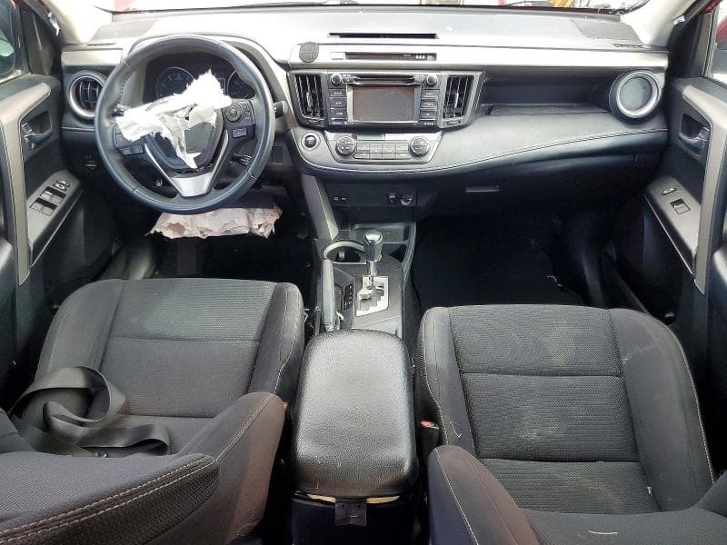 2018 TOYOTA RAV4 XLE XLE 8