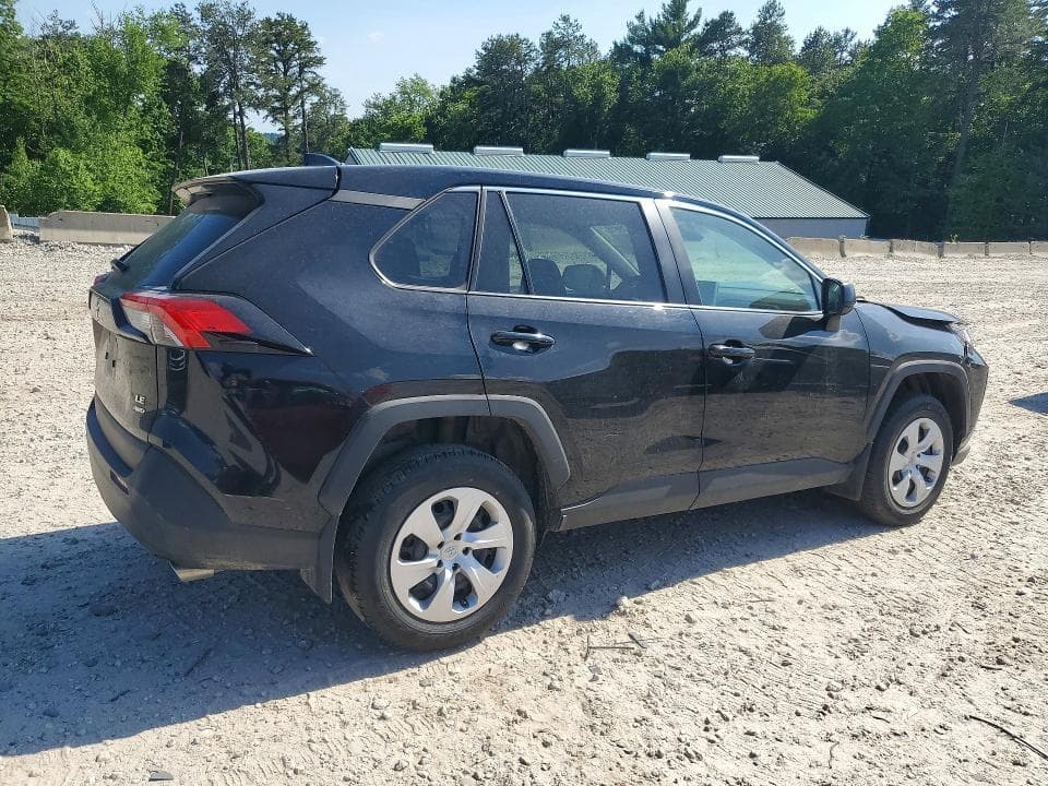 2023 TOYOTA RAV4 LE 3