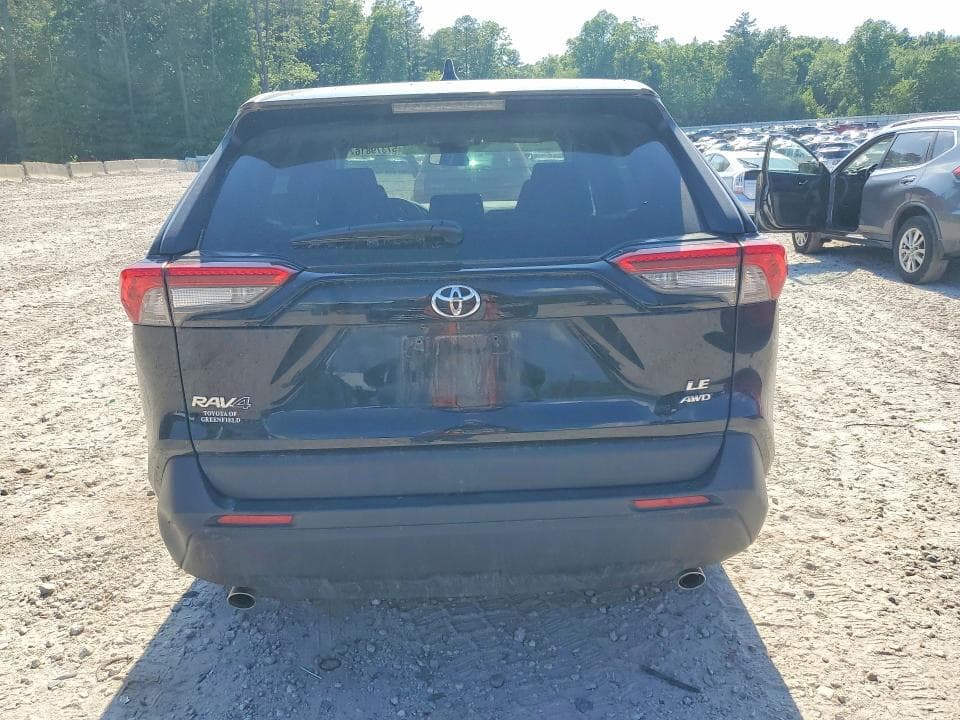 2023 TOYOTA RAV4 LE 6