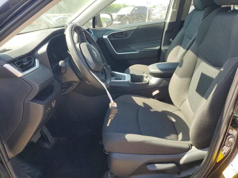 2023 TOYOTA RAV4 LE 7