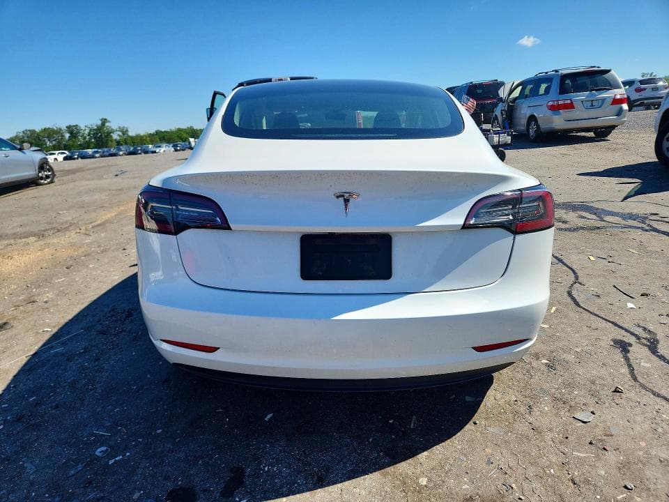 2023 TESLA MODEL 3 6