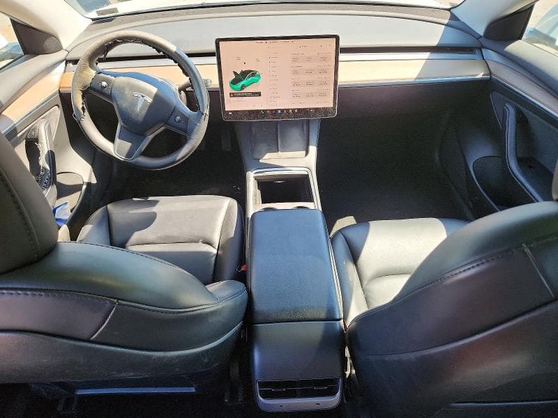 2023 TESLA MODEL 3 8