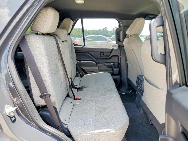 2025 TOYOTA 4RUNNER SR5 SR5 11