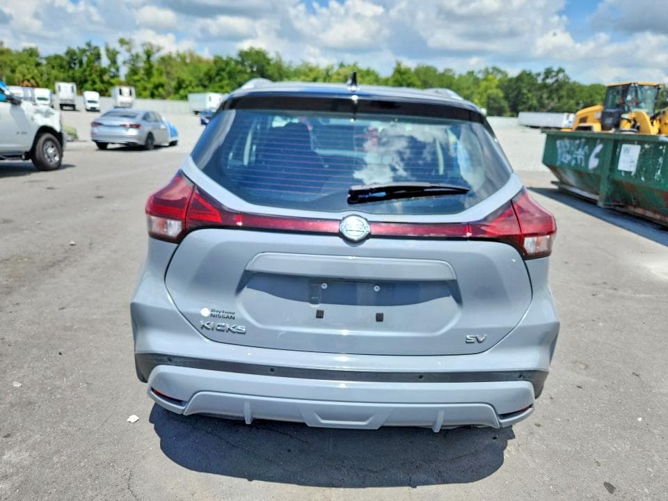 2021 NISSAN KICKS SV 6