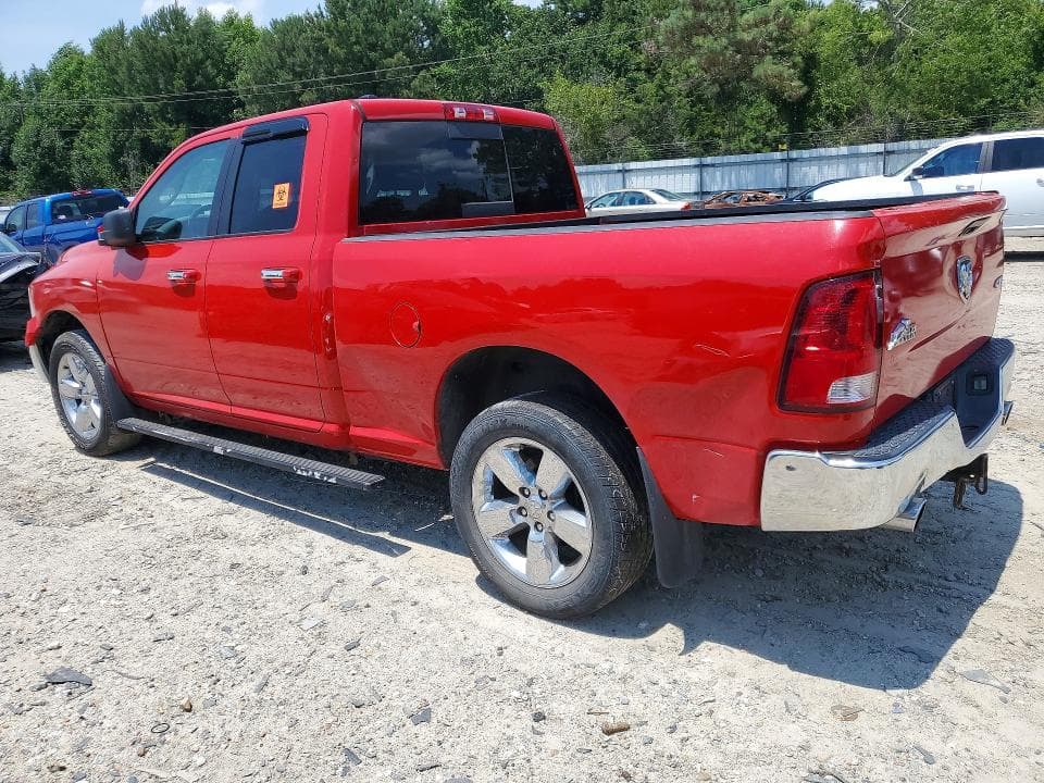 2016 RAM 1500 SLT 2