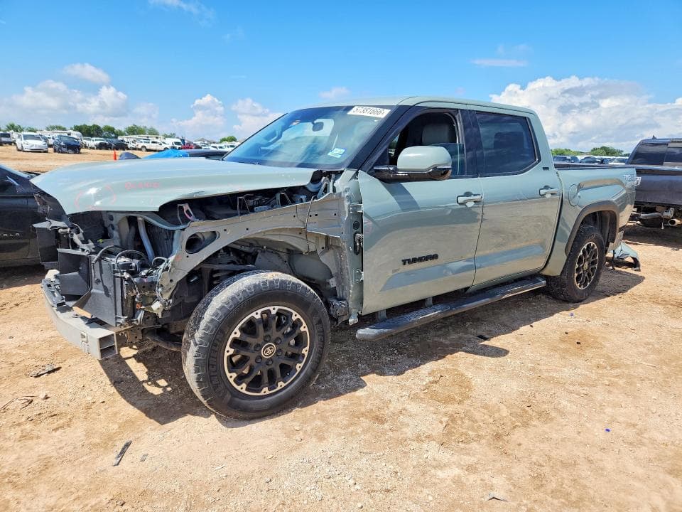 2022 TOYOTA TUNDRA SR5 - 1