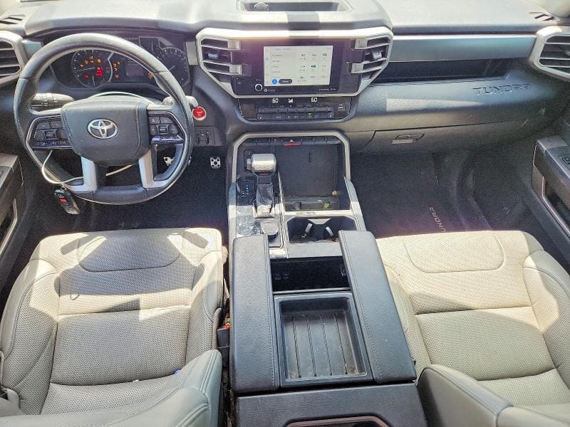 2022 TOYOTA TUNDRA SR5 8