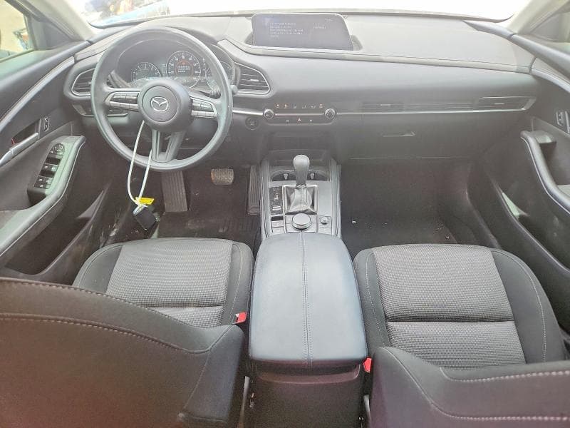 2023 MAZDA CX-30 8