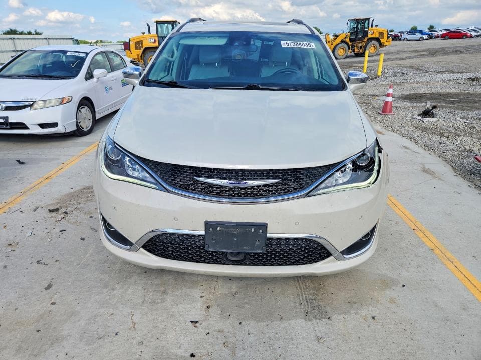 2020 CHRYSLER PACIFICA LIMITED 5