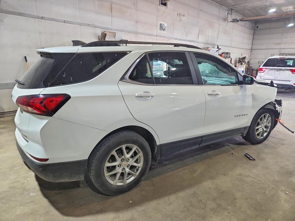 2022 CHEVROLET EQUINOX LT 3
