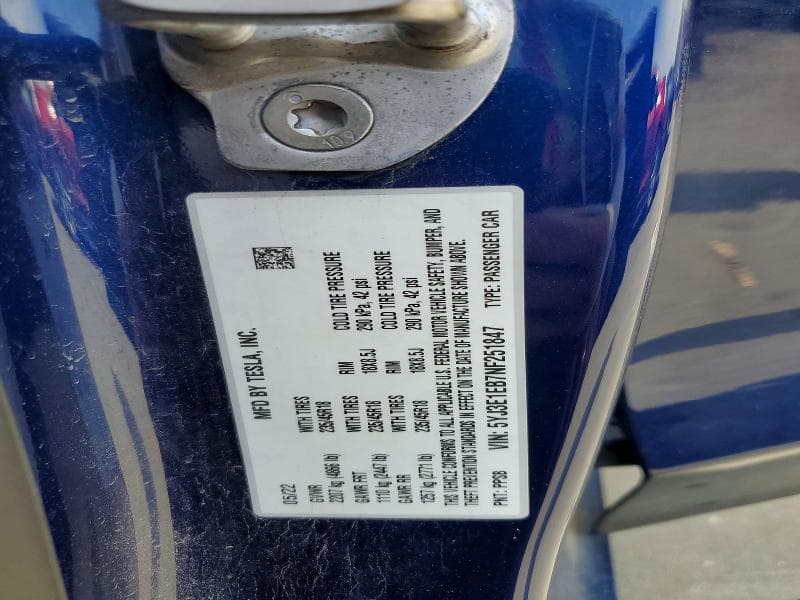 2022 TESLA 3 12