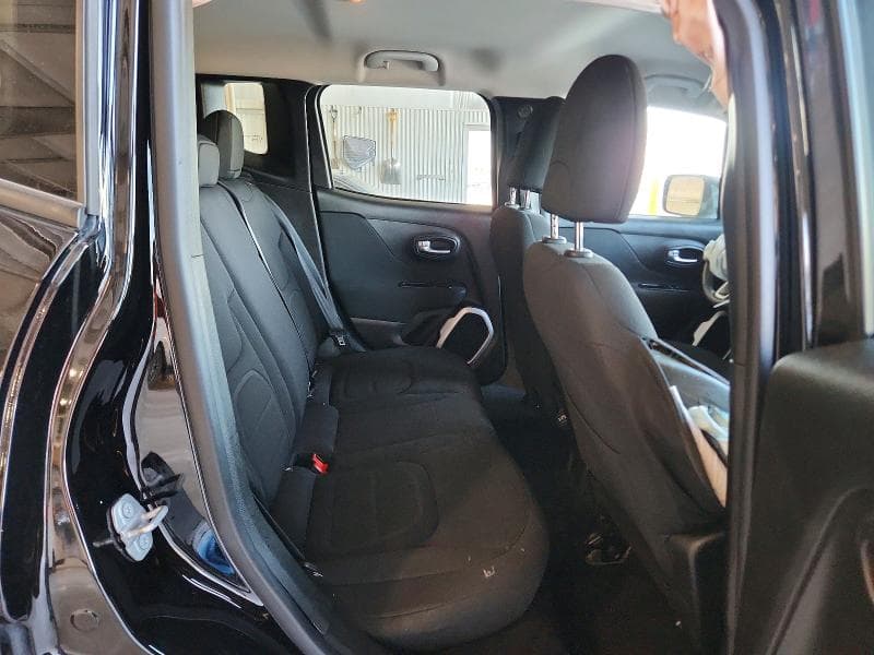 2018 JEEP RENEGADE LATITUDE 11