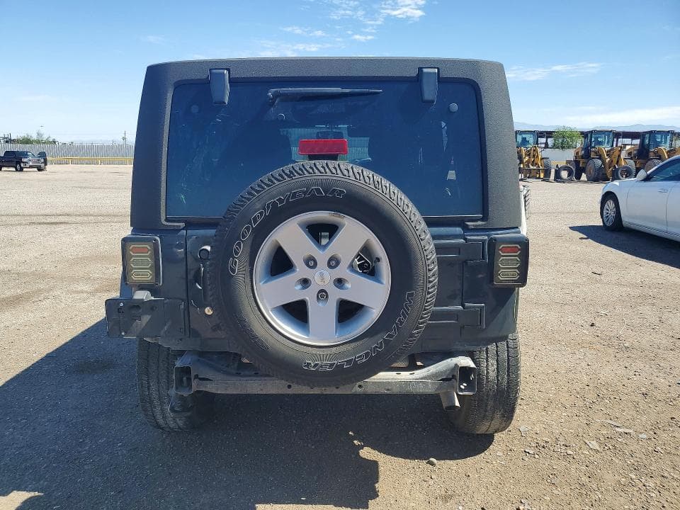 2017 JEEP WRANGLER UNLIMITED SPORT 6