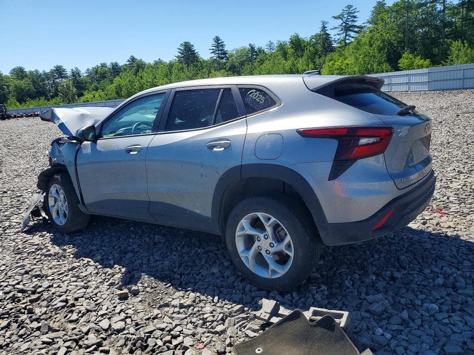 2024 CHEVROLET TRAX LS LS 2