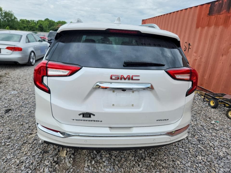 2023 GMC TERRAIN DENALI 6